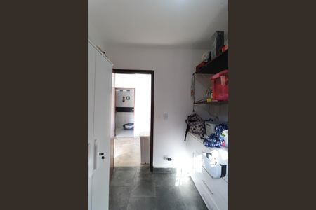 Casa à venda com 420m², 3 quartos e 5 vagas Casa à venda com 420m², 3 quartos e 5 vagasQuarto de serviço