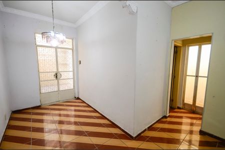 Apartamento à venda com 78m², 2 quartos e sem vagaSala