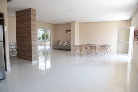 Apartamento à venda com 37m², 1 quarto e 1 vaga Apartamento à venda com 37m², 1 quarto e 1 vagaÁrea comum - Salão de festas