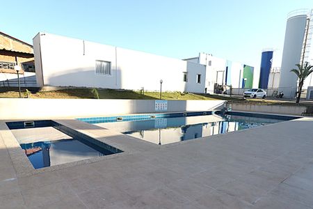 Apartamento para alugar com 55m², 2 quartos e 1 vagaÁrea comum - Piscina