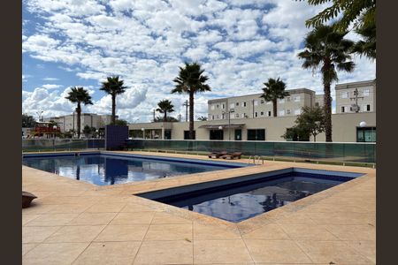 Apartamento para alugar com 48m², 2 quartos e 1 vaga Apartamento para alugar com 48m², 2 quartos e 1 vagaÁrea comum - Piscina