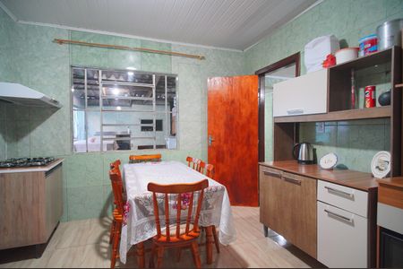 Casa à venda com 180m², 3 quartos e 3 vagasCozinha