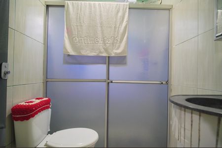 Casa à venda com 180m², 3 quartos e 3 vagasBanheiro da Suíte