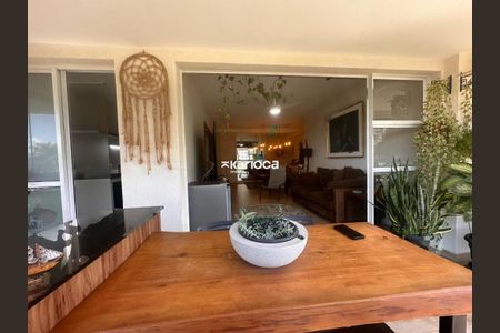 Apartamento à venda com 150m², 4 quartos e 2 vagas