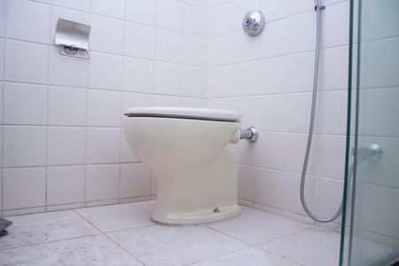 Apartamento à venda com 127m², 3 quartos e 1 vaga Apartamento à venda com 127m², 3 quartos e 1 vagaBanheiro da Suíte