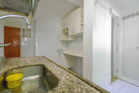 Apartamento para alugar com 120m², 3 quartos e 2 vagas Apartamento para alugar com 120m², 3 quartos e 2 vagasCozinha