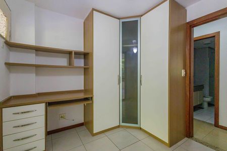 Apartamento para alugar com 120m², 3 quartos e 2 vagas Apartamento para alugar com 120m², 3 quartos e 2 vagasQuarto 1
