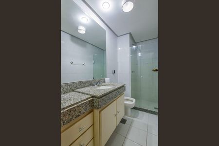 Apartamento para alugar com 120m², 3 quartos e 2 vagas Apartamento para alugar com 120m², 3 quartos e 2 vagasBanheiro Social