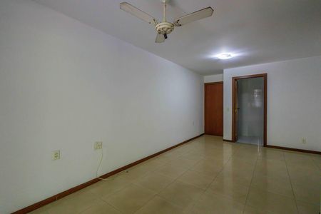 Apartamento para alugar com 120m², 3 quartos e 2 vagas Apartamento para alugar com 120m², 3 quartos e 2 vagasSala