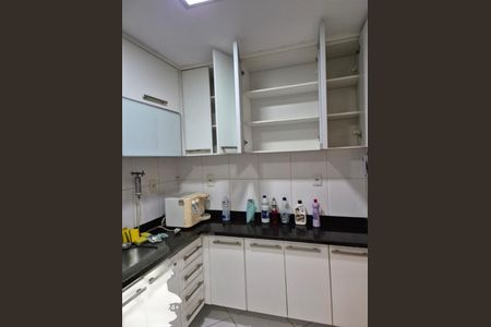 Casa de condomínio à venda com 280m², 5 quartos e 1 vaga