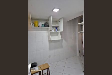 Casa de condomínio à venda com 280m², 5 quartos e 1 vaga