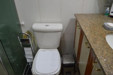 Casa à venda com 320m², 2 quartos e 10 vagasBanheiro Suíte