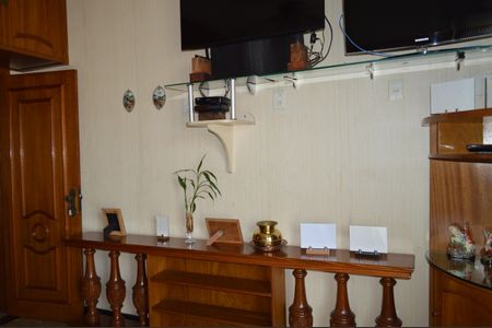 Casa à venda com 320m², 2 quartos e 10 vagasQuarto 1