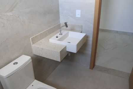 Apartamento para alugar com 78m², 2 quartos e 1 vagaBanheiro da Suíte 2