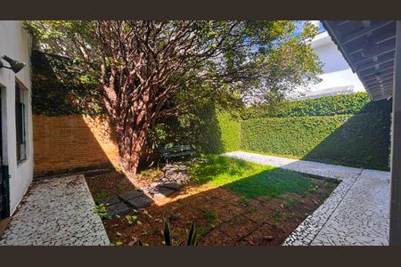 Casa à venda com 270m², 4 quartos e 4 vagasJardim