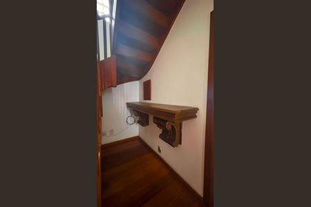 Casa à venda com 270m², 4 quartos e 4 vagasHall de Distribuição das Salas