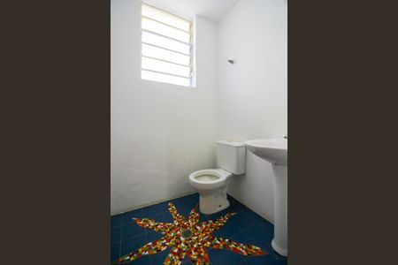 Casa à venda com 270m², 4 quartos e 4 vagasLavabo