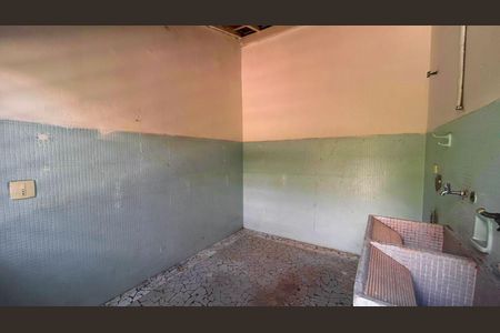 Casa à venda com 270m², 4 quartos e 4 vagasÁrea de Serviço