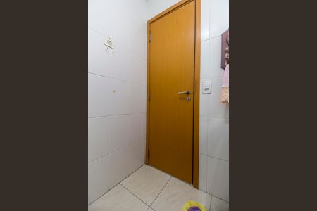 Apartamento à venda com 73m², 2 quartos e 2 vagasBanheiro 