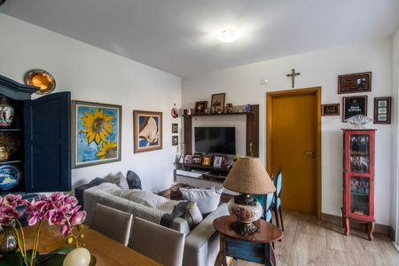 Apartamento à venda com 73m², 2 quartos e 2 vagasSala de TV