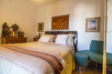 Apartamento à venda com 73m², 2 quartos e 2 vagasSuíte