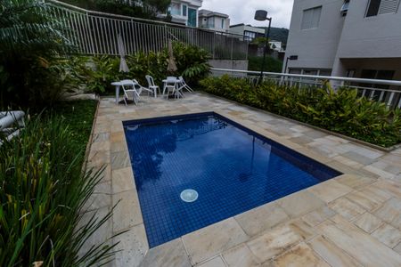 Apartamento à venda com 73m², 2 quartos e 2 vagasÁrea comum - Piscina