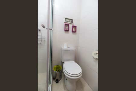 Apartamento à venda com 73m², 2 quartos e 2 vagasBanheiro 