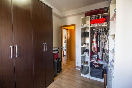 Apartamento à venda com 73m², 2 quartos e 2 vagasQuarto 2