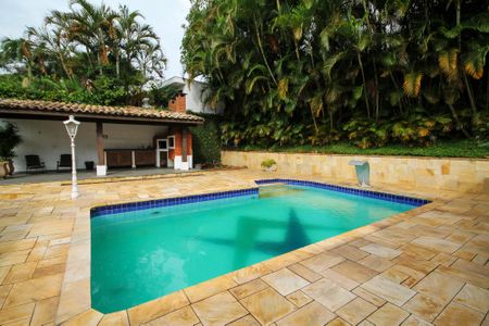 Casa para alugar com 479m², 6 quartos e 3 vagasPiscina