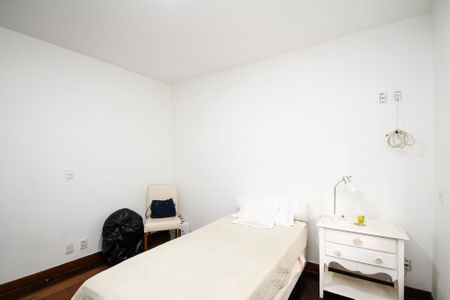 Casa para alugar com 479m², 6 quartos e 3 vagasQuarto 2