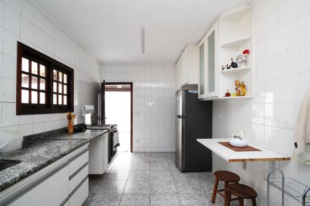Casa para alugar com 479m², 6 quartos e 3 vagasCozinha