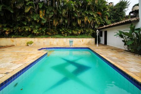 Casa para alugar com 479m², 6 quartos e 3 vagasPiscina
