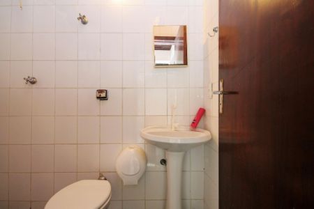 Casa para alugar com 479m², 6 quartos e 3 vagasBanheiro Quarto de Serviço