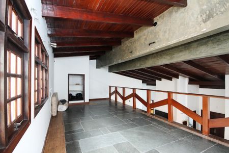 Casa para alugar com 479m², 6 quartos e 3 vagasMezanino