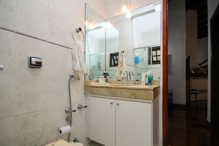 Casa para alugar com 479m², 6 quartos e 3 vagasBanheiro