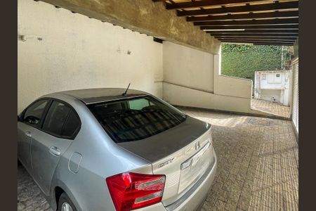 Casa para alugar com 479m², 6 quartos e 3 vagasGaragem
