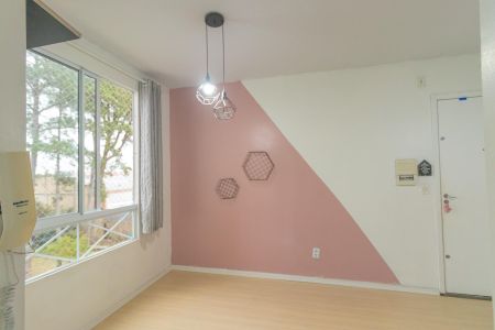 Sala de apartamento para alugar com 2 quartos, 44m² em Fátima, Canoas