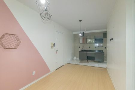 Apartamento à venda com 44m², 2 quartos e 1 vaga Apartamento à venda com 44m², 2 quartos e 1 vagaSala