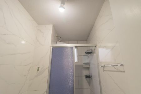 Banheiro de apartamento para alugar com 2 quartos, 44m² em Fátima, Canoas