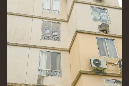 Apartamento à venda com 44m², 2 quartos e 1 vaga Apartamento à venda com 44m², 2 quartos e 1 vagaFachada