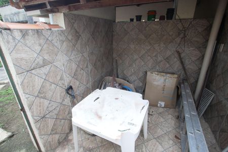 Casa à venda com 244m², 4 quartos e 3 vagas Casa à venda com 244m², 4 quartos e 3 vagasQuintal