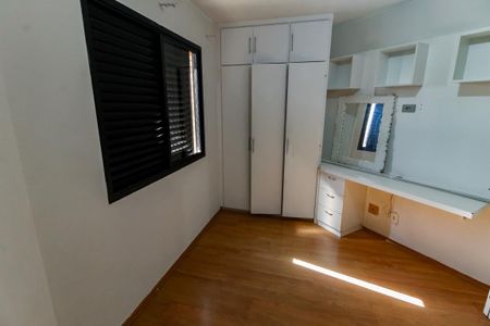 Apartamento para alugar com 78m², 3 quartos e 2 vagasQuarto 2