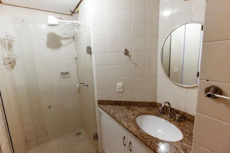 Apartamento para alugar com 78m², 3 quartos e 2 vagasBanheiro Corredor