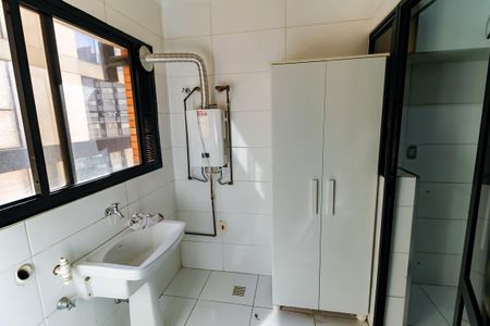 Apartamento para alugar com 78m², 3 quartos e 2 vagasDetalhe da area de serviço