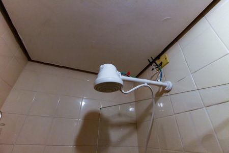 Apartamento para alugar com 78m², 3 quartos e 2 vagasBanheiro Corredor - chuveiro