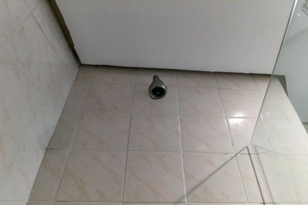 Apartamento para alugar com 78m², 3 quartos e 2 vagasBanheiro da Suíte - chuveiro