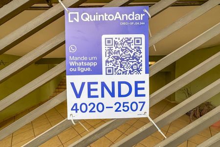 Casa à venda com 159m², 3 quartos e 3 vagasPlaca