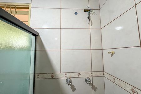 Casa à venda com 159m², 3 quartos e 3 vagasBanheiro