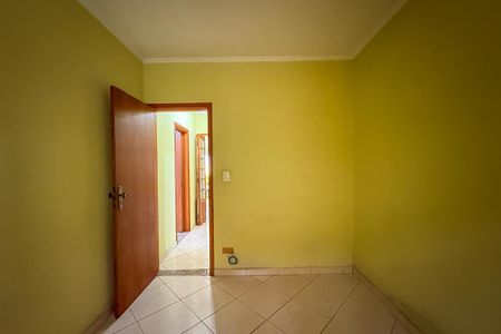 Casa à venda com 159m², 3 quartos e 3 vagasQuarto 2