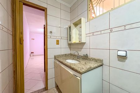 Casa à venda com 159m², 3 quartos e 3 vagasBanheiro